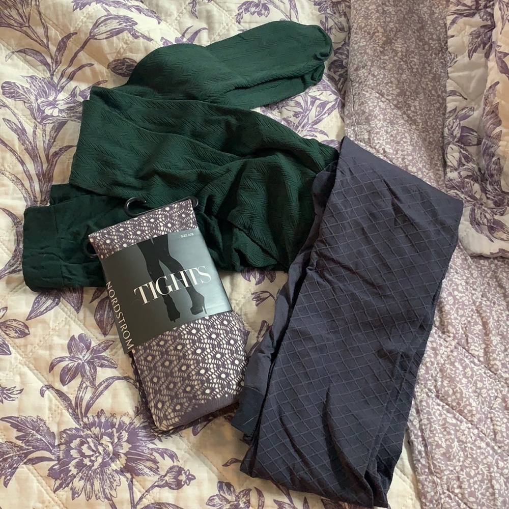 Fancy tights - group of 3